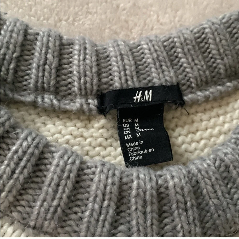 Cabincore Gray H&M Cabin Fair Isle cropped crewneck sweater M Gray Cream Brown - Picture 2 of 7